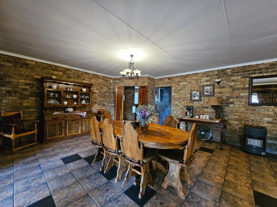 5 Bedroom Property for Sale in Vaalpark Free State